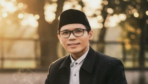 Ketika Kesabaran Menjadi Senjata dan Ideologi Menjadi Perisai